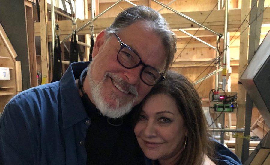 Marina Sirtis odmítá platit za sledování Discovery a Jonathan Frakes děkuje svému týmu